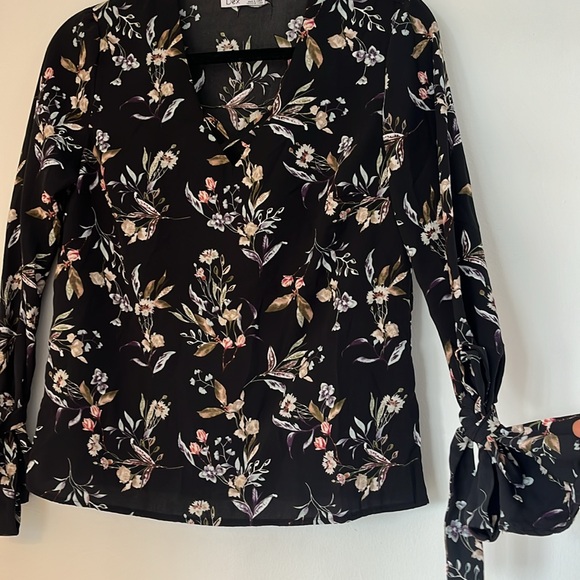 Dex Blouse - Picture 6 of 6